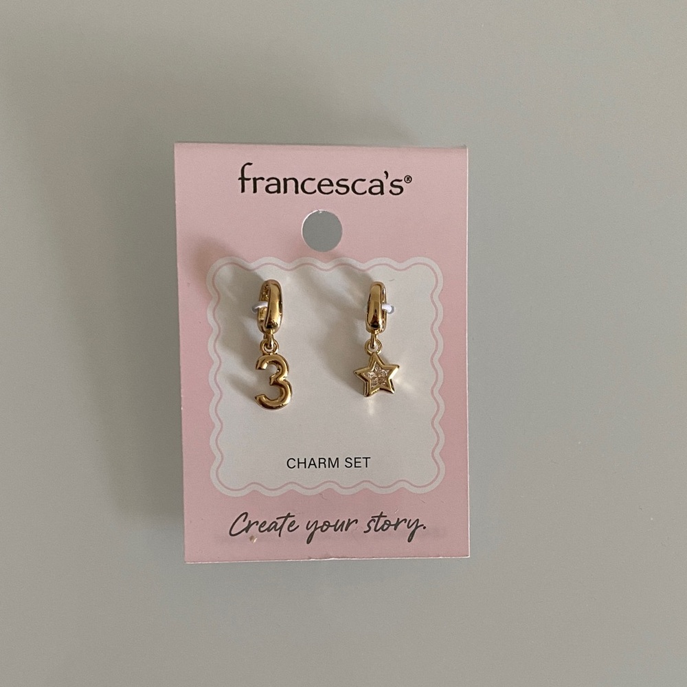 Francesca's - Gold Charm Number “3” and Star Set Jewelry Bracelets & Necklaces